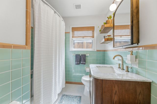 114 E Ireland Drive, Irving, TX 75062