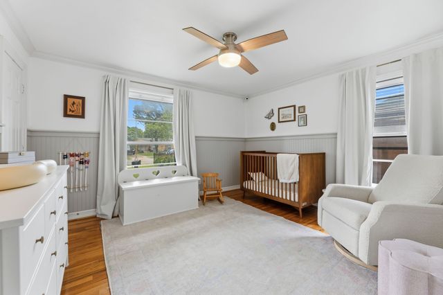 114 E Ireland Drive, Irving, TX 75062