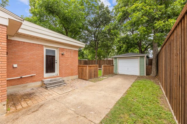 114 E Ireland Drive, Irving, TX 75062