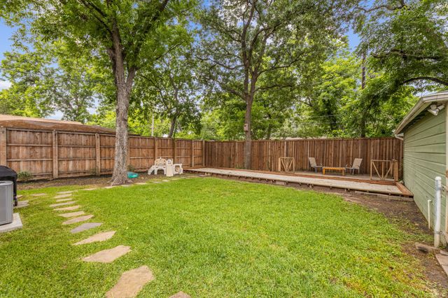 114 E Ireland Drive, Irving, TX 75062