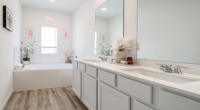 9842 Kilkenny Street, Rosharon, TX 77583