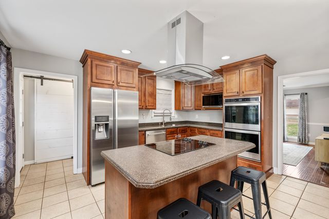 608 KING RIDGE CV, Collierville, TN 38017