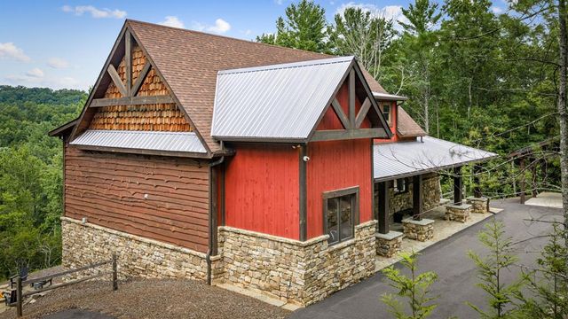 351 Black Dog Trail, Morganton, GA 30560