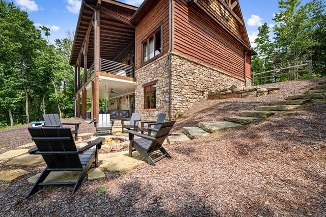 351 Black Dog Trail, Morganton, GA 30560