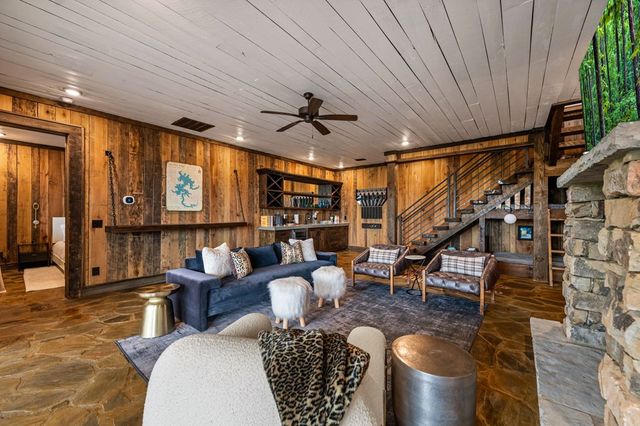 351 Black Dog Trail, Morganton, GA 30560