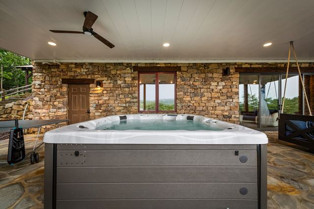 351 Black Dog Trail, Morganton, GA 30560