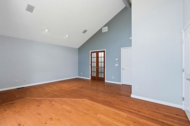 574 Skyline Drive, Forsyth, MO 65653