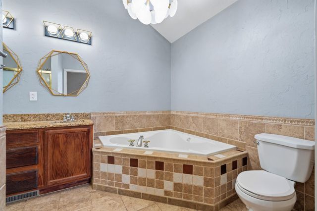 574 Skyline Drive, Forsyth, MO 65653