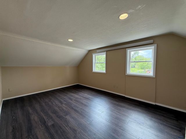 1001 S 6TH ST, Hot Springs, SD 57747