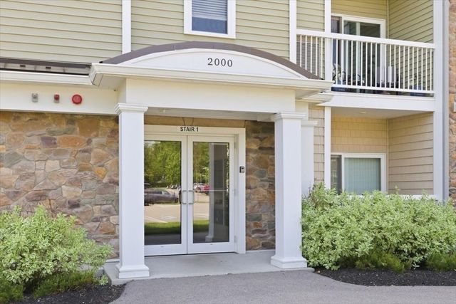 2301 Pennington Dr 2301, Walpole, MA 02081