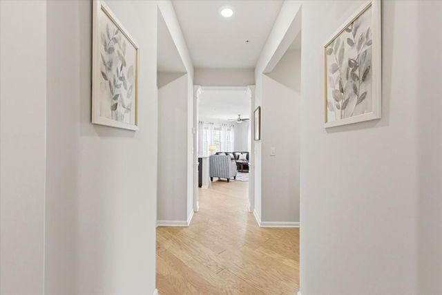 2301 Pennington Dr 2301, Walpole, MA 02081