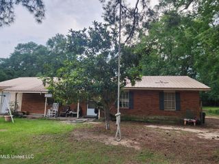 118 Quail Street, Poplarville, MS 39470