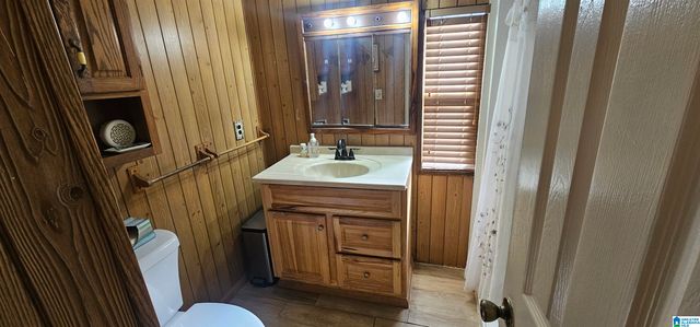 56925 HIGHWAY 25, Leeds, AL 35094