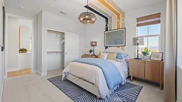 27308 Fox Den Place, Valencia, CA 91381