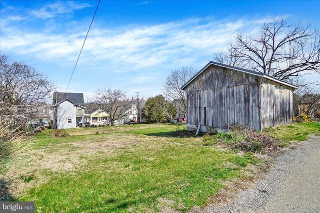 606 MAIN ST, Delta, PA 17314