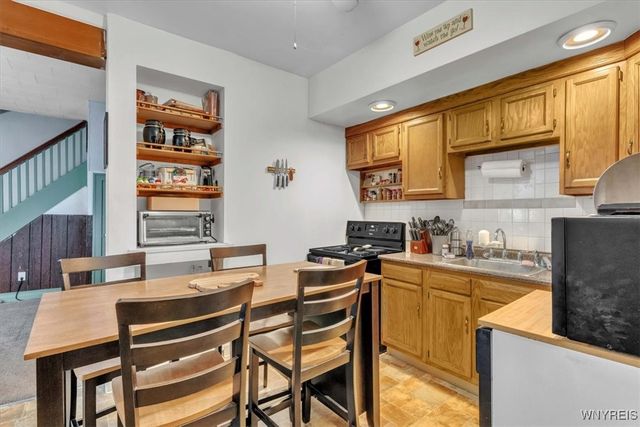 42 5th Avenue, North Tonawanda, NY 14120