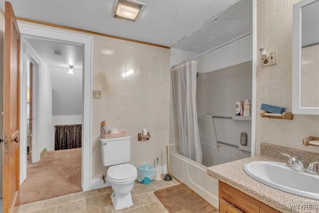 42 5th Avenue, North Tonawanda, NY 14120