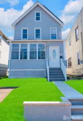 829 S 2nd Street S, Plainfield, NJ 07063