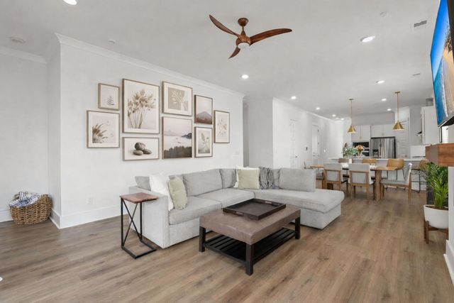 304 Trailmore Lane, Summerville, SC 29486