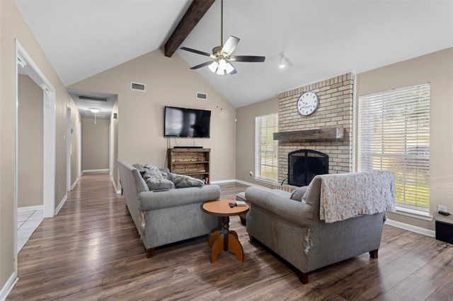 115 Ponderosa Trail, Conroe, TX 77301