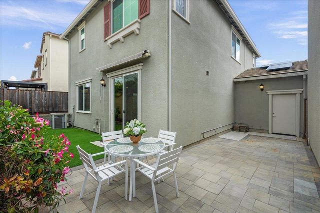 1320 Qualteri Way, Gilroy, CA 95020
