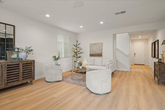 1320 Qualteri Way, Gilroy, CA 95020