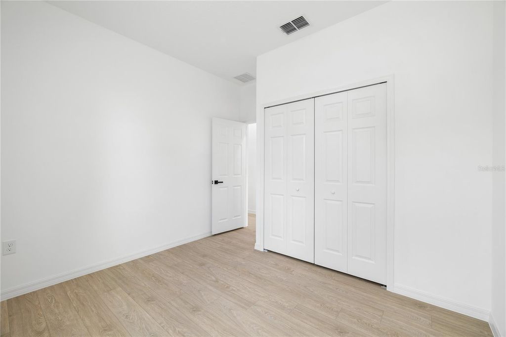 Image 19 of property listing at 1914 ESCAMBIA LANE, Poinciana, FL 34759