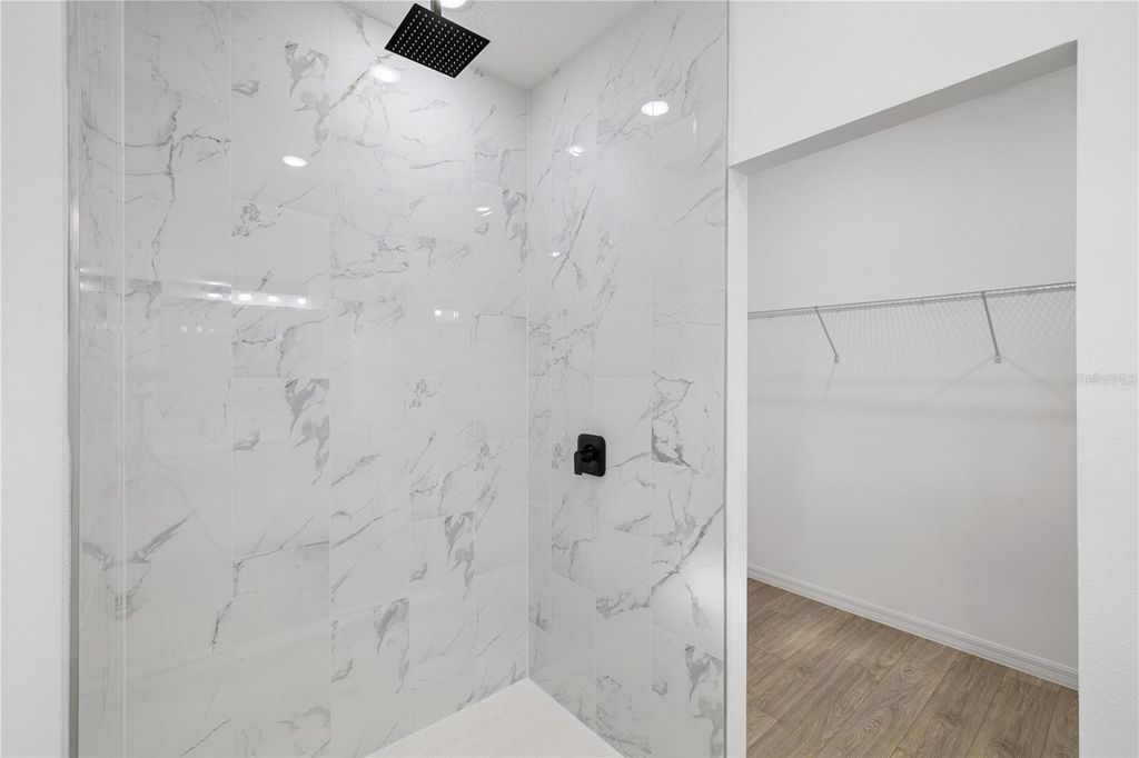 Image 23 of property listing at 1914 ESCAMBIA LANE, Poinciana, FL 34759