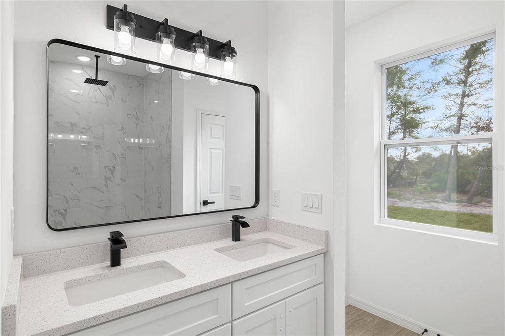 Image 26 of property listing at 1914 ESCAMBIA LANE, Poinciana, FL 34759