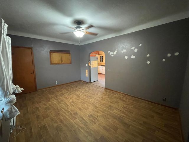 301 Hoffman Street, Crown Point, IN 46307