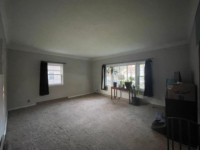 301 Hoffman Street, Crown Point, IN 46307