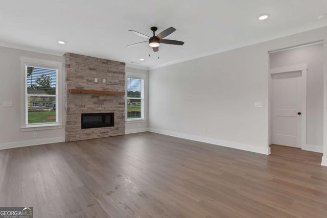 4230 Mary Ruth Way, Loganville, GA 30052