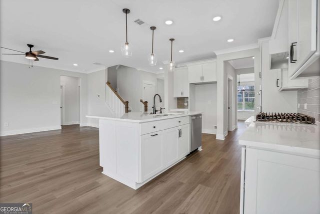 4230 Mary Ruth Way, Loganville, GA 30052