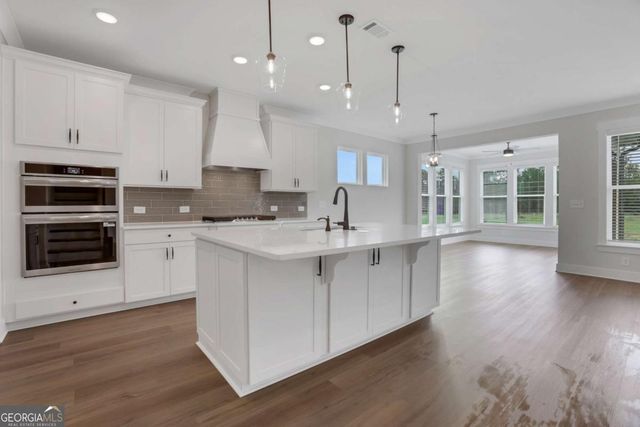 4230 Mary Ruth Way, Loganville, GA 30052