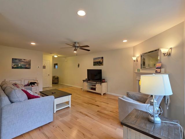 39 Kiln Road, Essex Junction, VT 05452