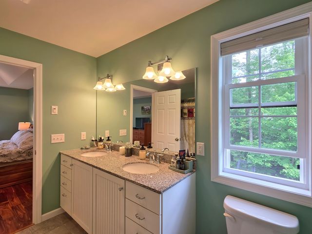 39 Kiln Road, Essex Junction, VT 05452