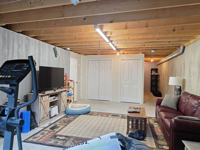 39 Kiln Road, Essex Junction, VT 05452