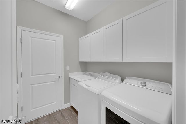 18336 Parksville DR, Estero, FL 33928