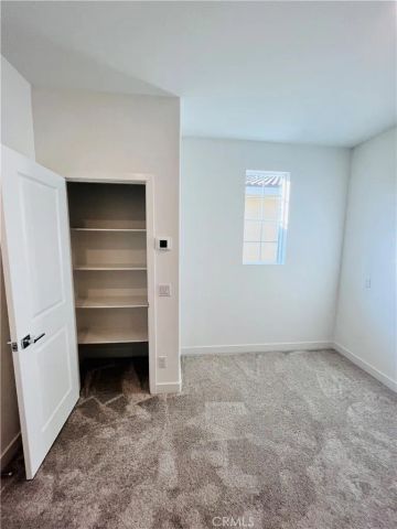 2031 Divine Arroyo, Upland, CA 91786