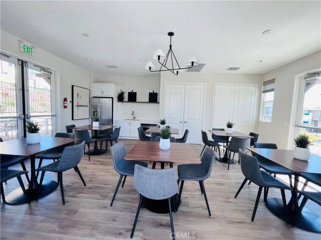 2031 Divine Arroyo, Upland, CA 91786