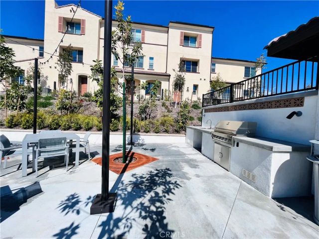 2031 Divine Arroyo, Upland, CA 91786