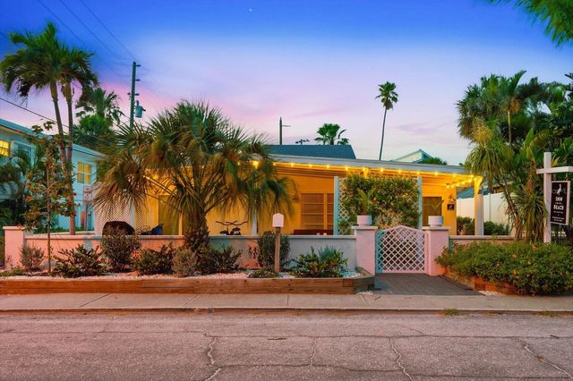 109 14TH AVENUE, St Pete Beach, FL 33706