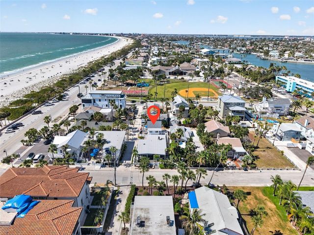 109 14TH AVENUE, St Pete Beach, FL 33706