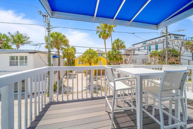 109 14TH AVENUE, St Pete Beach, FL 33706
