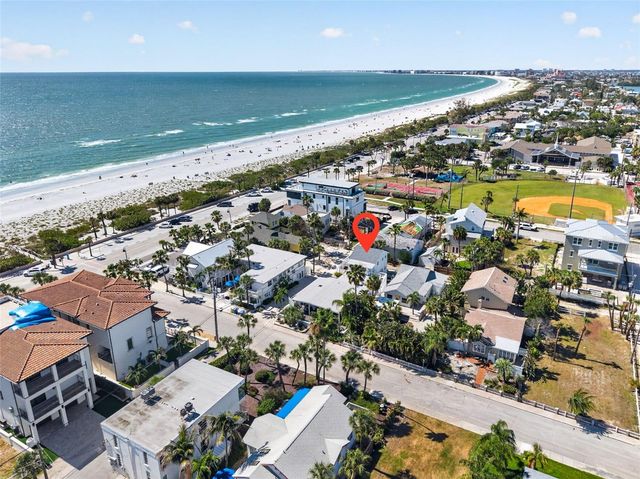 109 14TH AVENUE, St Pete Beach, FL 33706