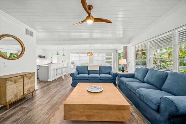 109 14TH AVENUE, St Pete Beach, FL 33706