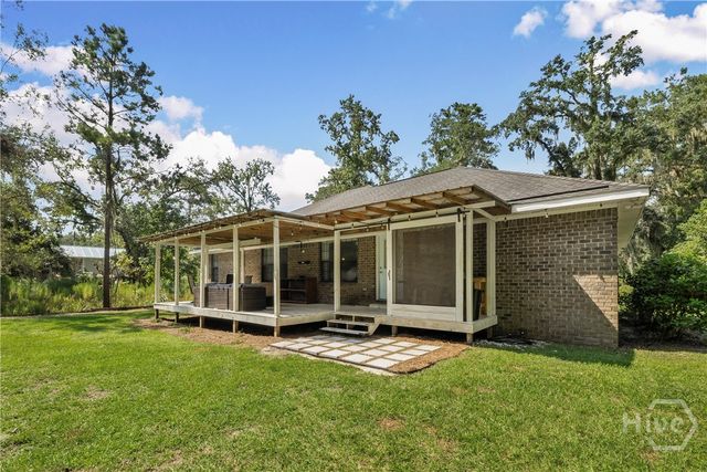 120 Pinetree Road, Midway, GA 31320