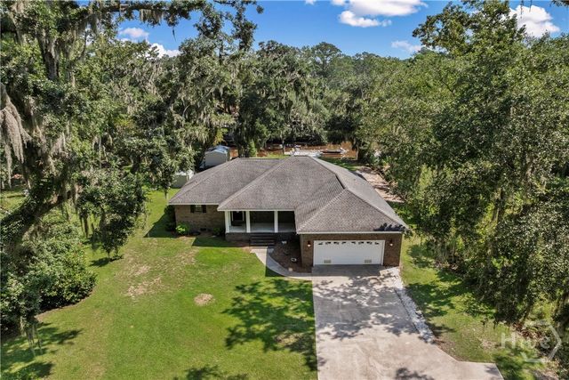 120 Pinetree Road, Midway, GA 31320