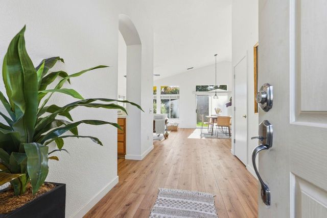 4124 Napa Loop, Roseville, CA 95747