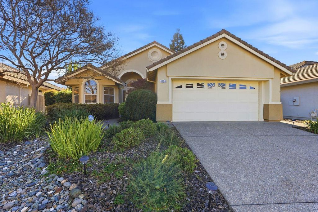 4124 Napa Loop, Roseville, CA 95747